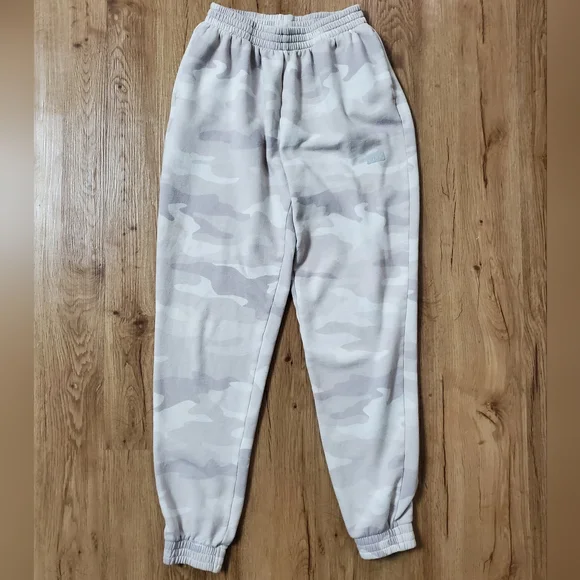 Pink pants SKU64 - Picture 3 of 4